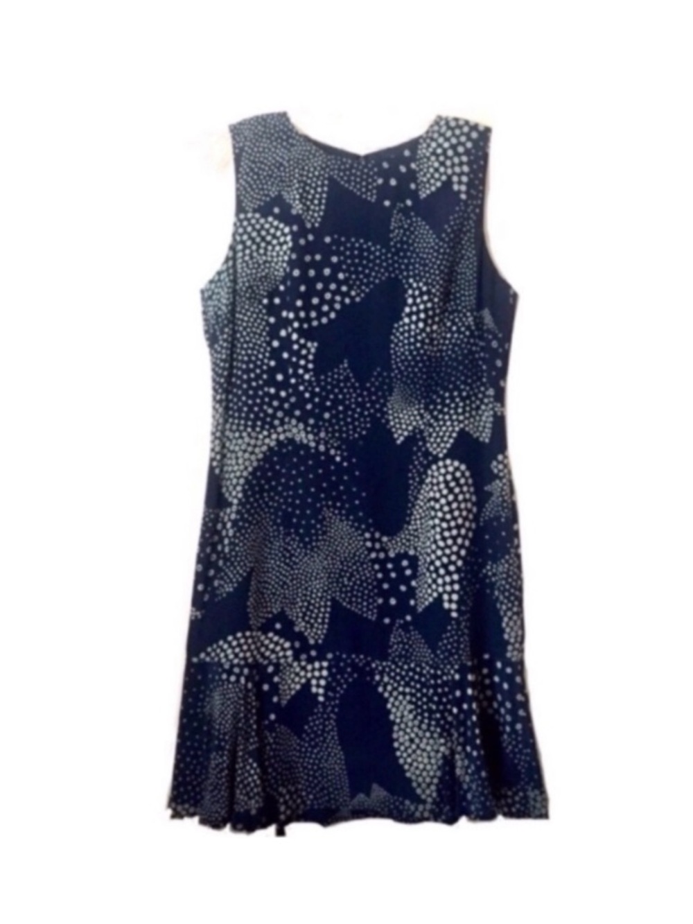Anne Klein 100% Silk Sleeveless Shift Dress in Navy & White Dot Print